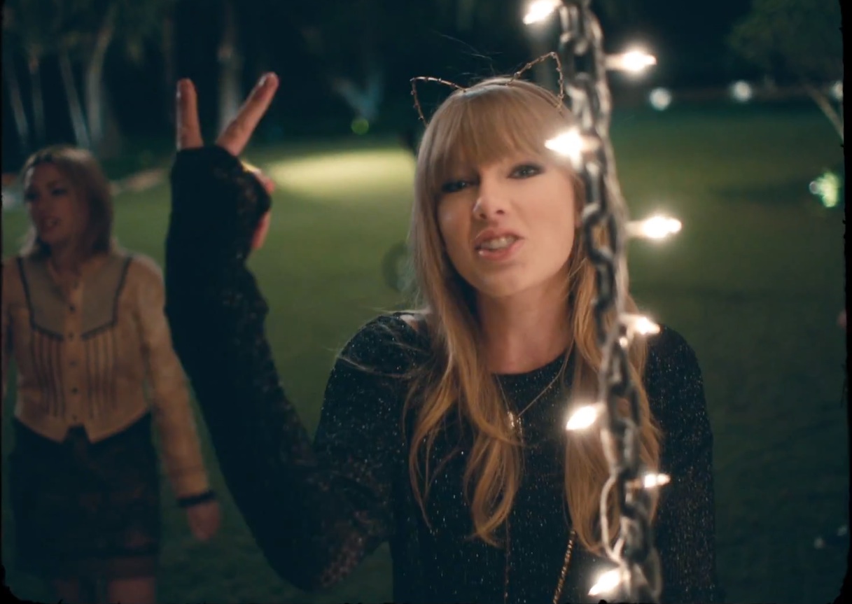 Review 22 Taylor Swift Music Video The Cinescape